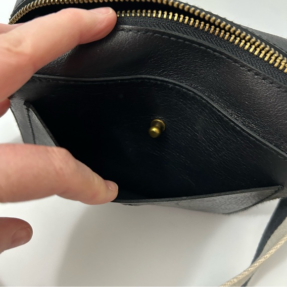 Madewell - Standard Transport Camera Bag/Crossbody. - Picture 12 of 15